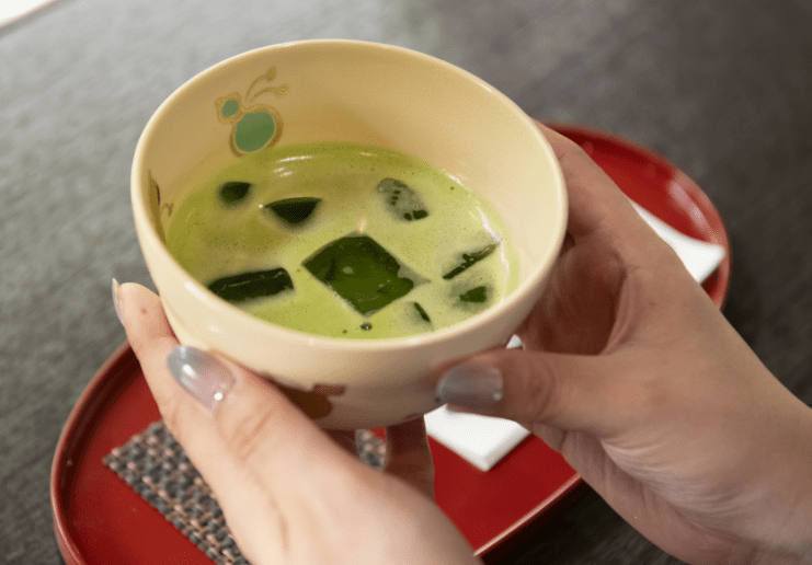 茶室「彩翔亭」緑