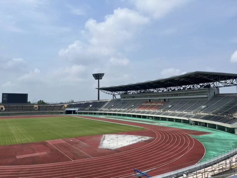 陸上競技場